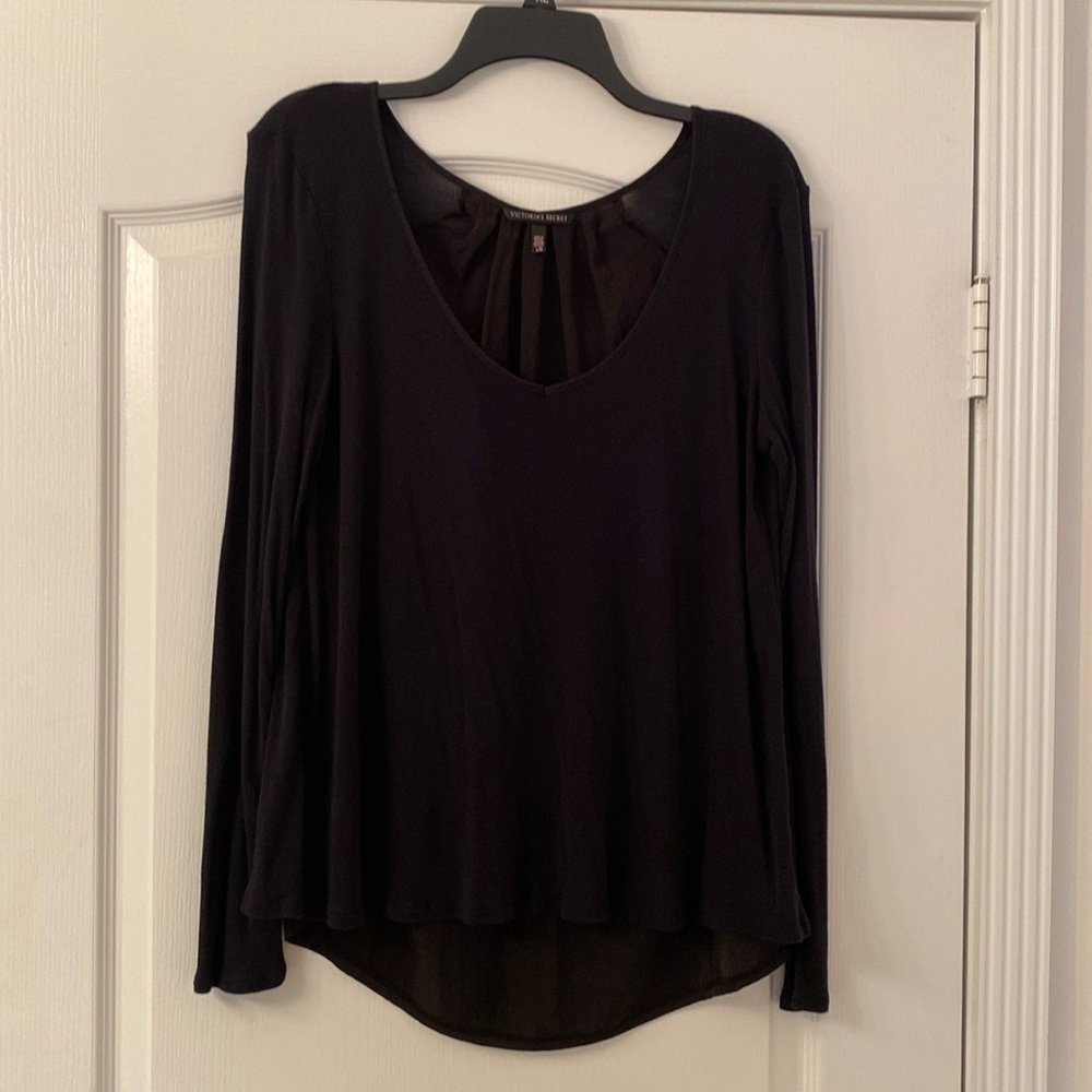 Victoria secret black pleated back top size l